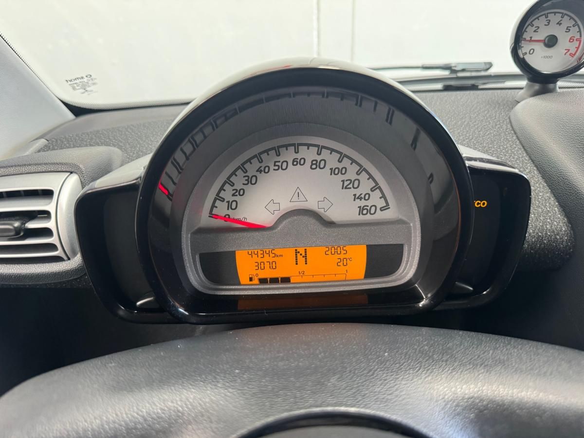 smart-fortwo-2010-gasolina-999cc