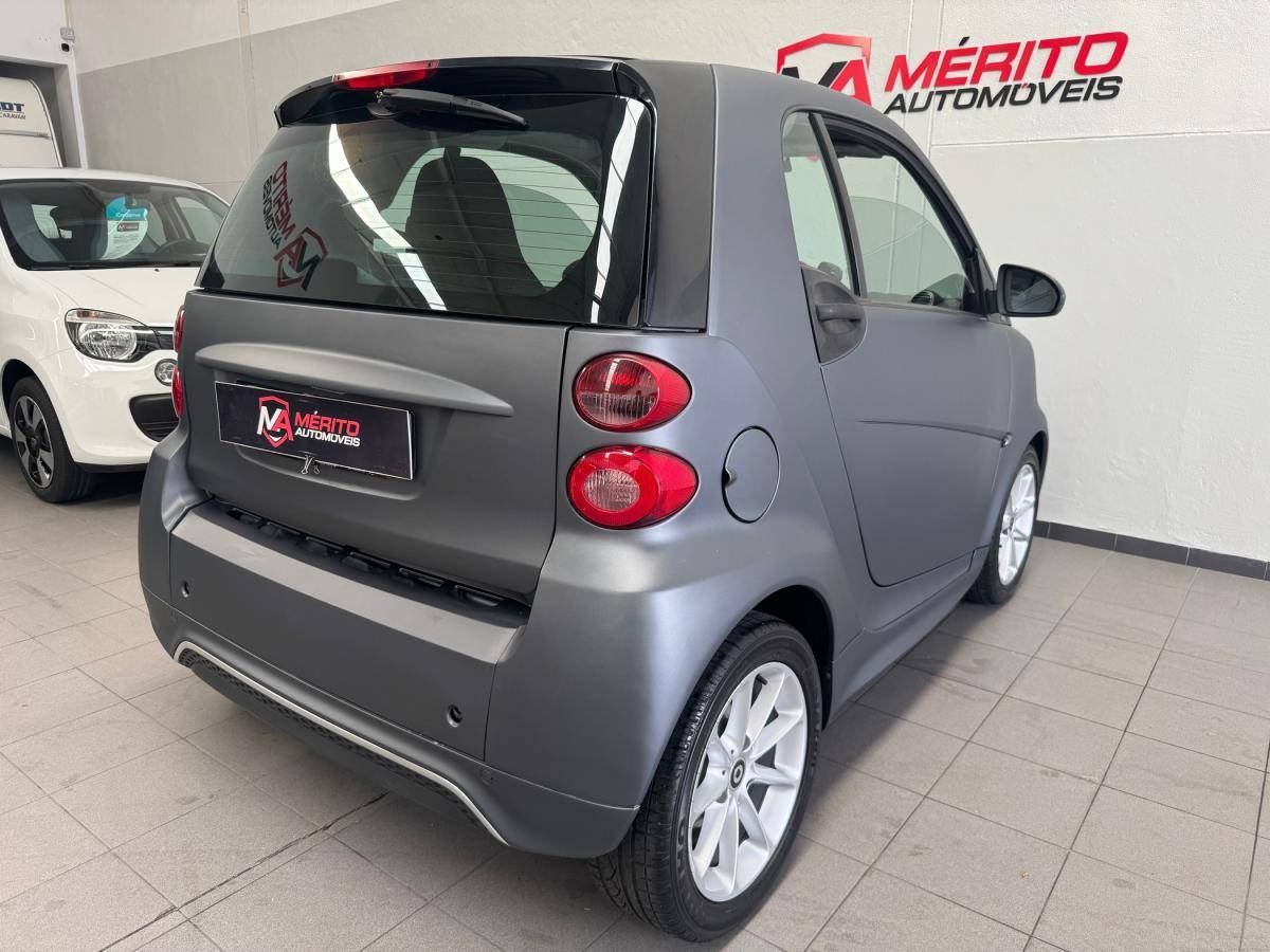 smart-fortwo-2012-gasolina-999cc