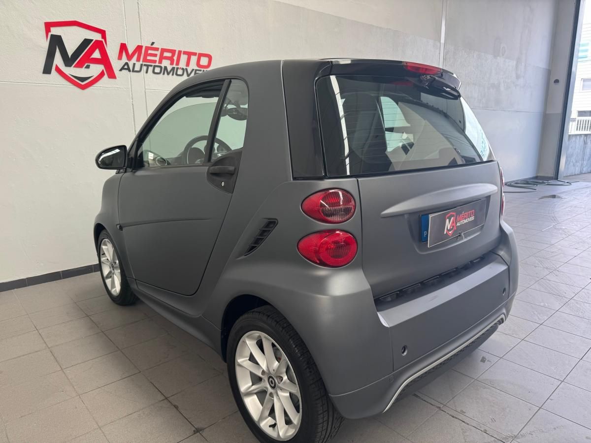 smart-fortwo-2012-gasolina-999cc
