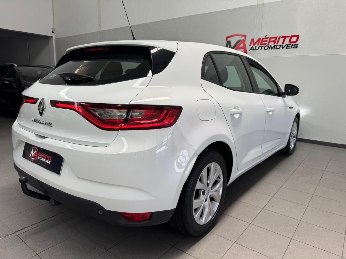 renault-megane-2016-diesel-1461cc