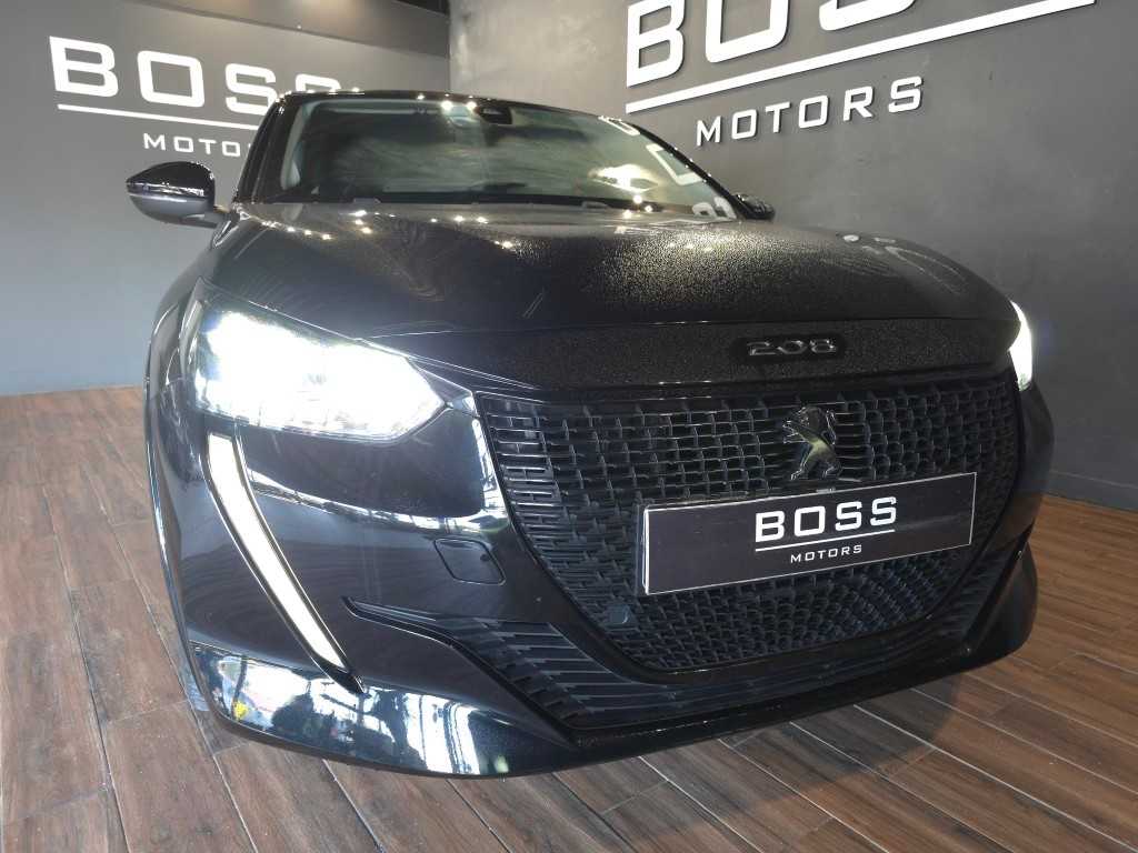 peugeot-208-2021-eletrico-500cc