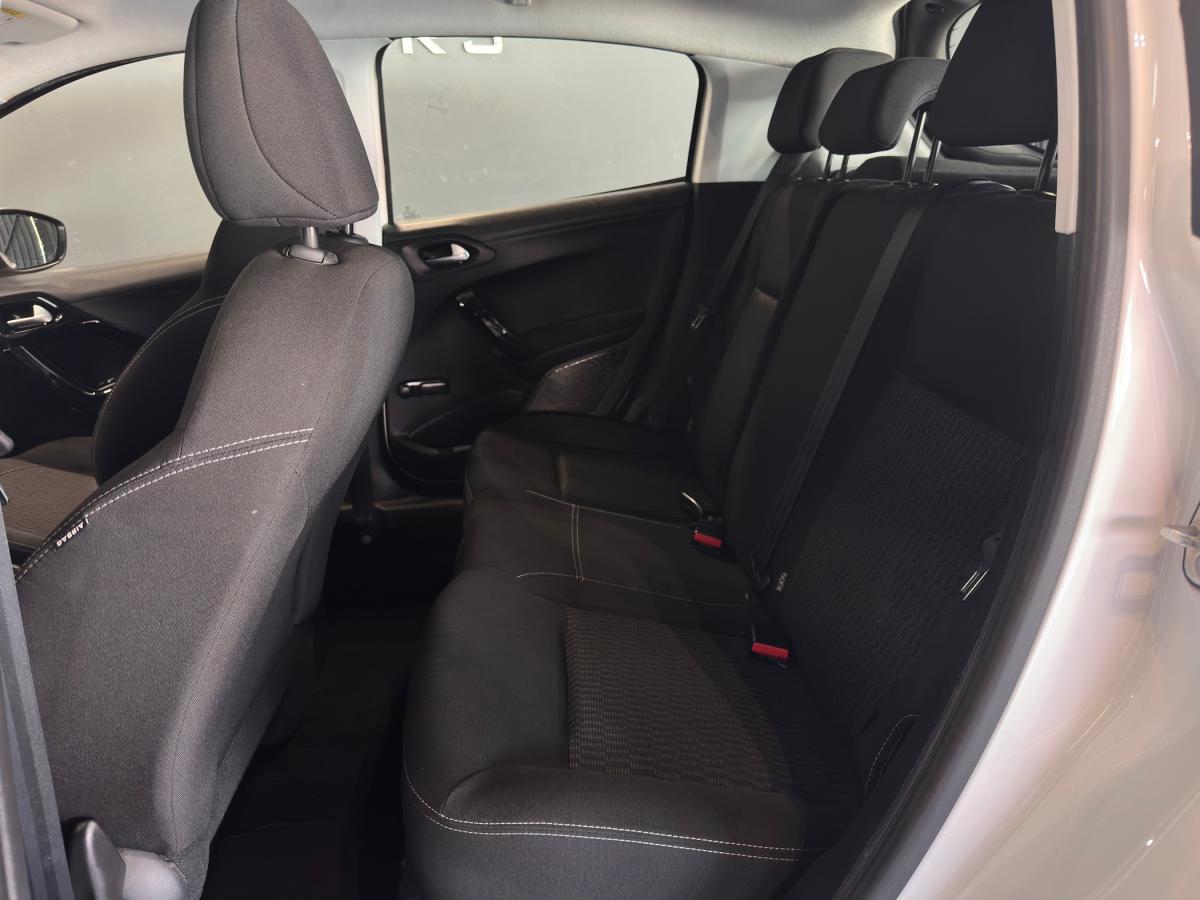 peugeot-208-2019-diesel-1499cc