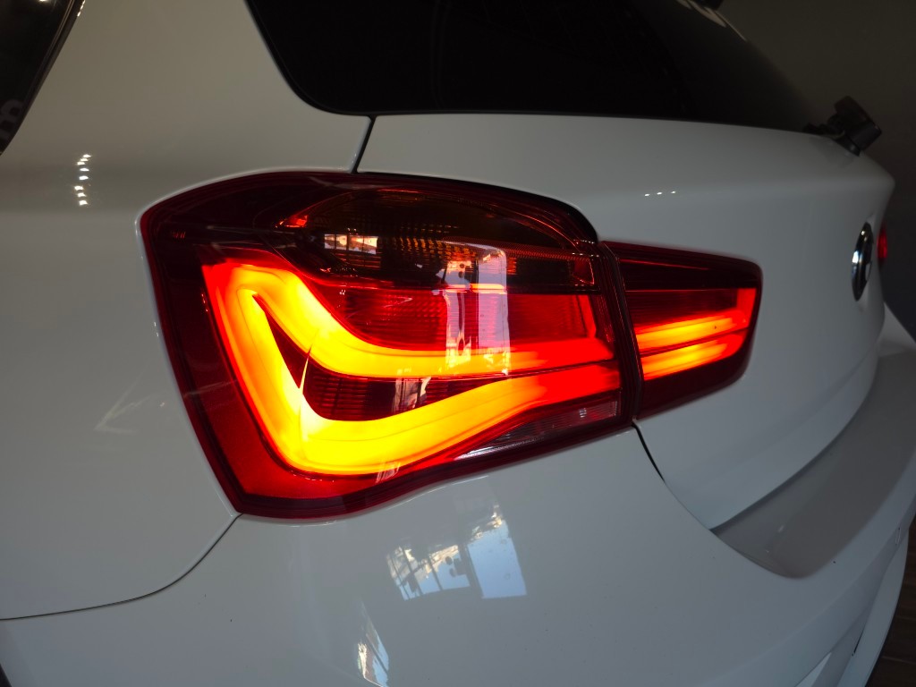 bmw-serie-1-2019-diesel-1496cc