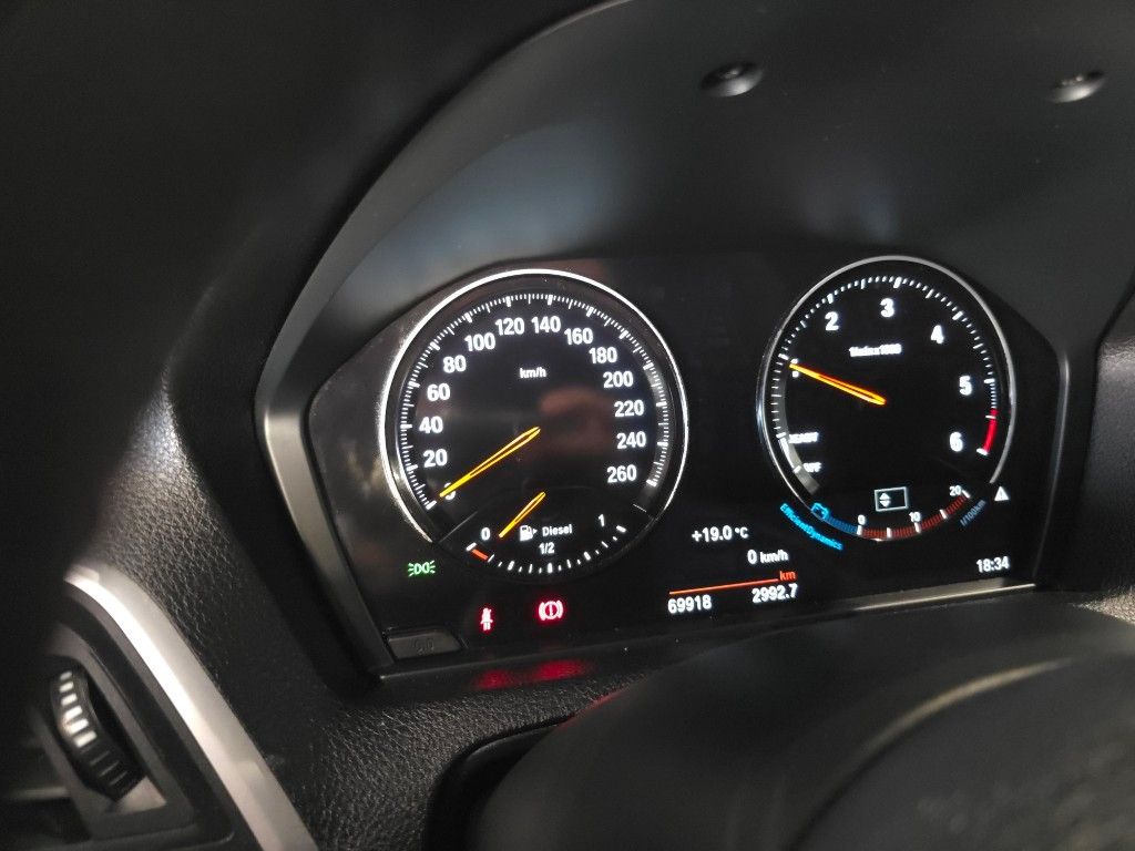 bmw-serie-1-2019-diesel-1496cc