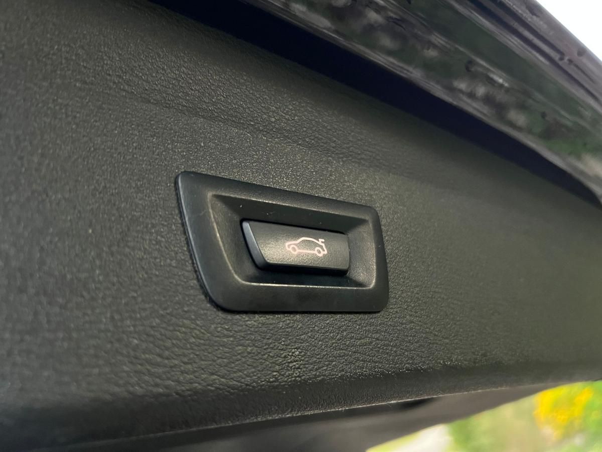 bmw-x1-2018-diesel-1496cc