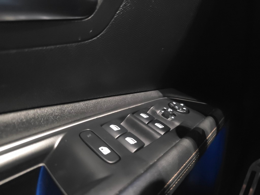 peugeot-3008-2019-diesel-1499cc