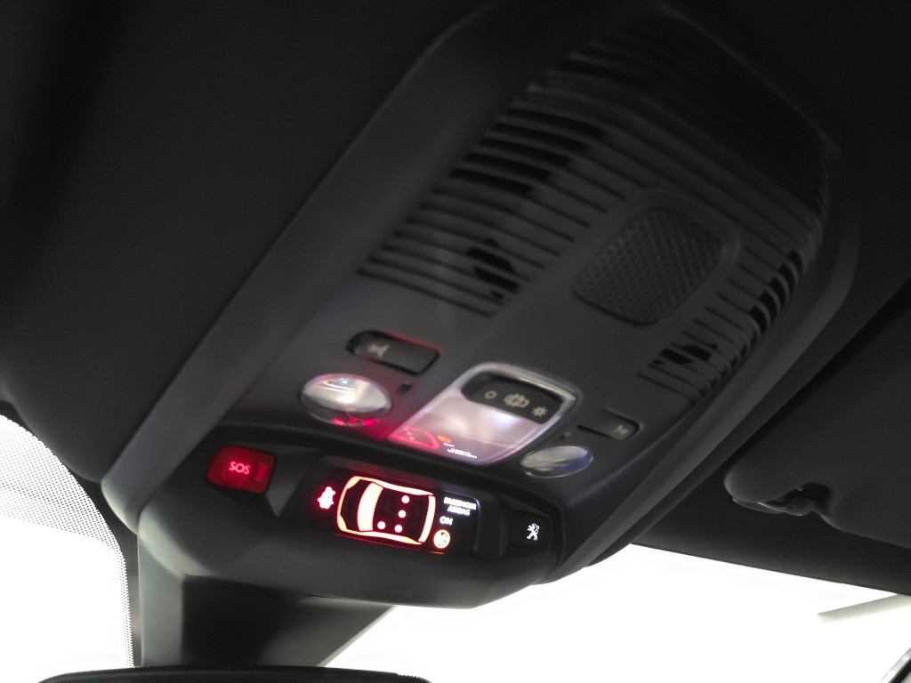 peugeot-3008-2019-diesel-1499cc
