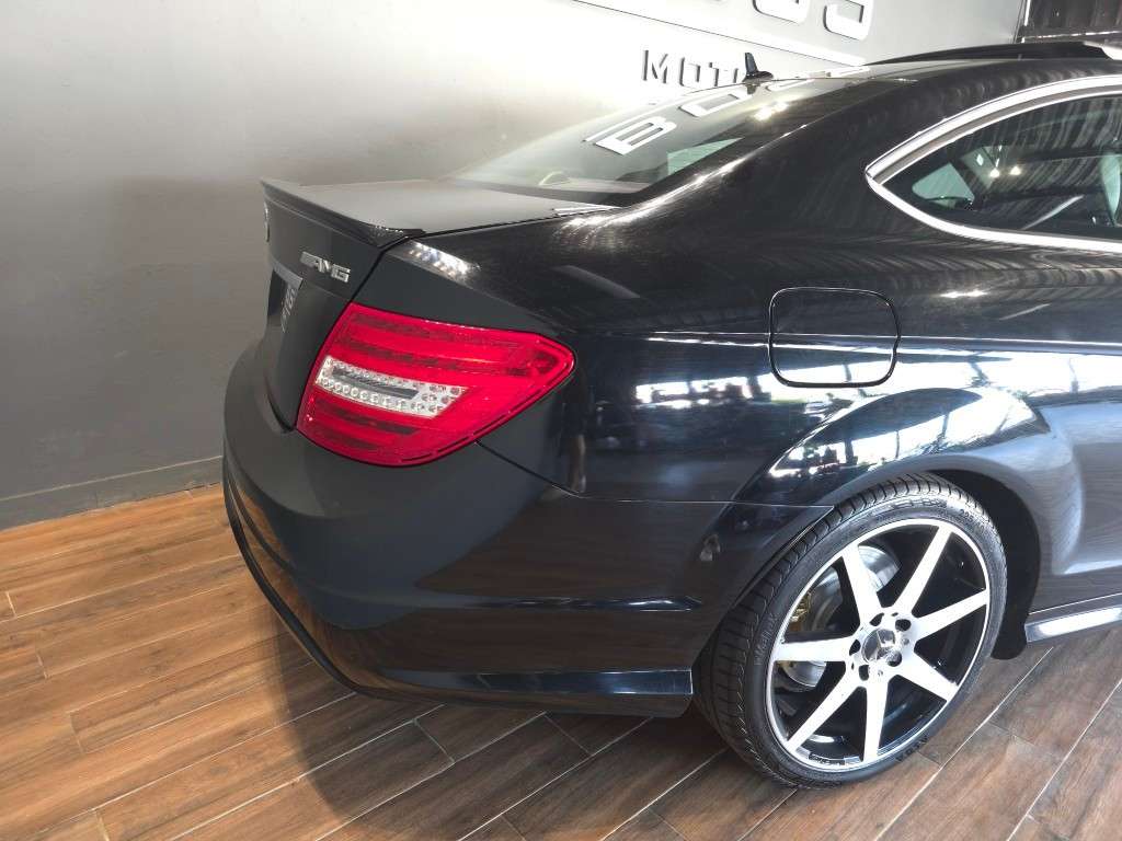 mercedes-benz-classe-c-2012-diesel-2143cc