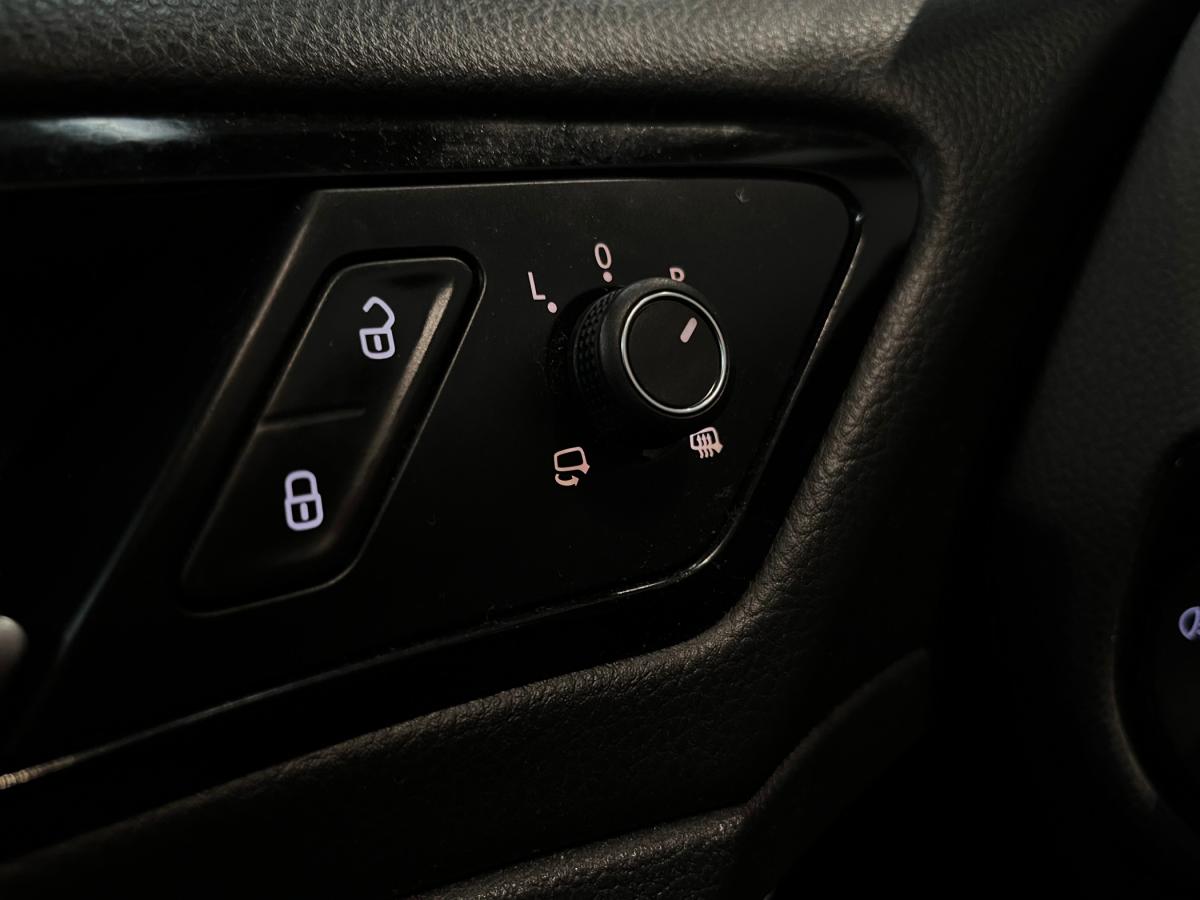 volkswagen-golf-2015-diesel-1598cc