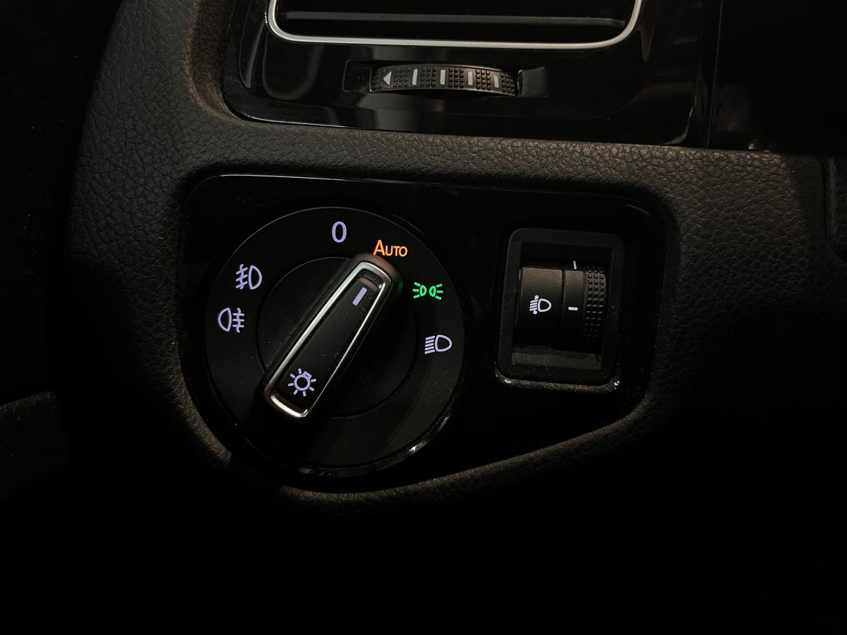volkswagen-golf-2015-diesel-1598cc