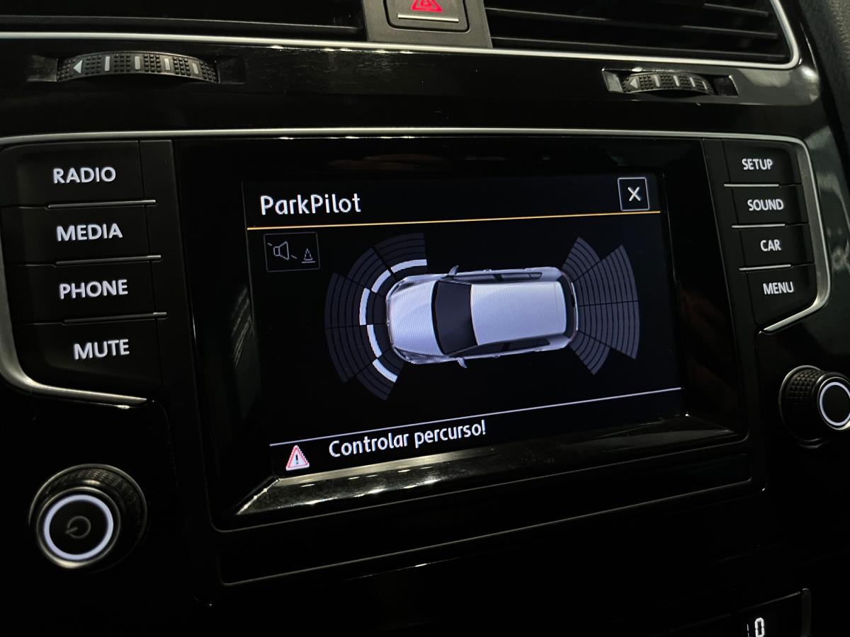 volkswagen-golf-2015-diesel-1598cc