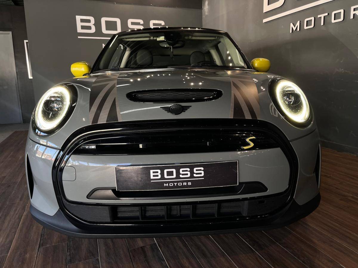 mini-cooper-2022-eletrico-500cc