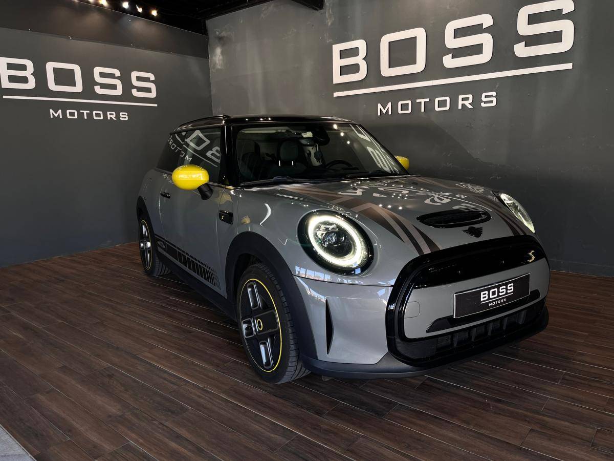 mini-cooper-2022-eletrico-500cc