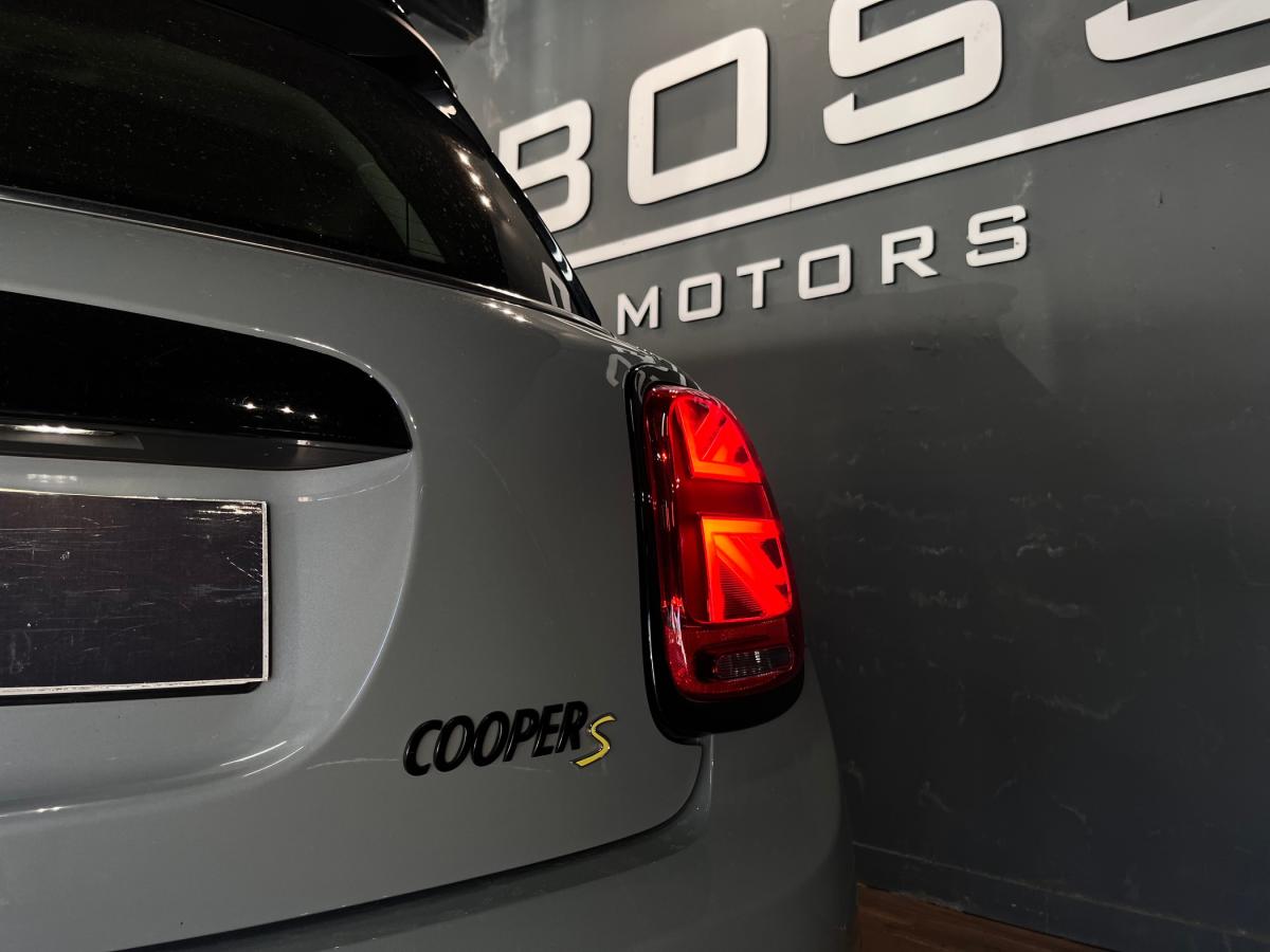 mini-cooper-2022-eletrico-500cc