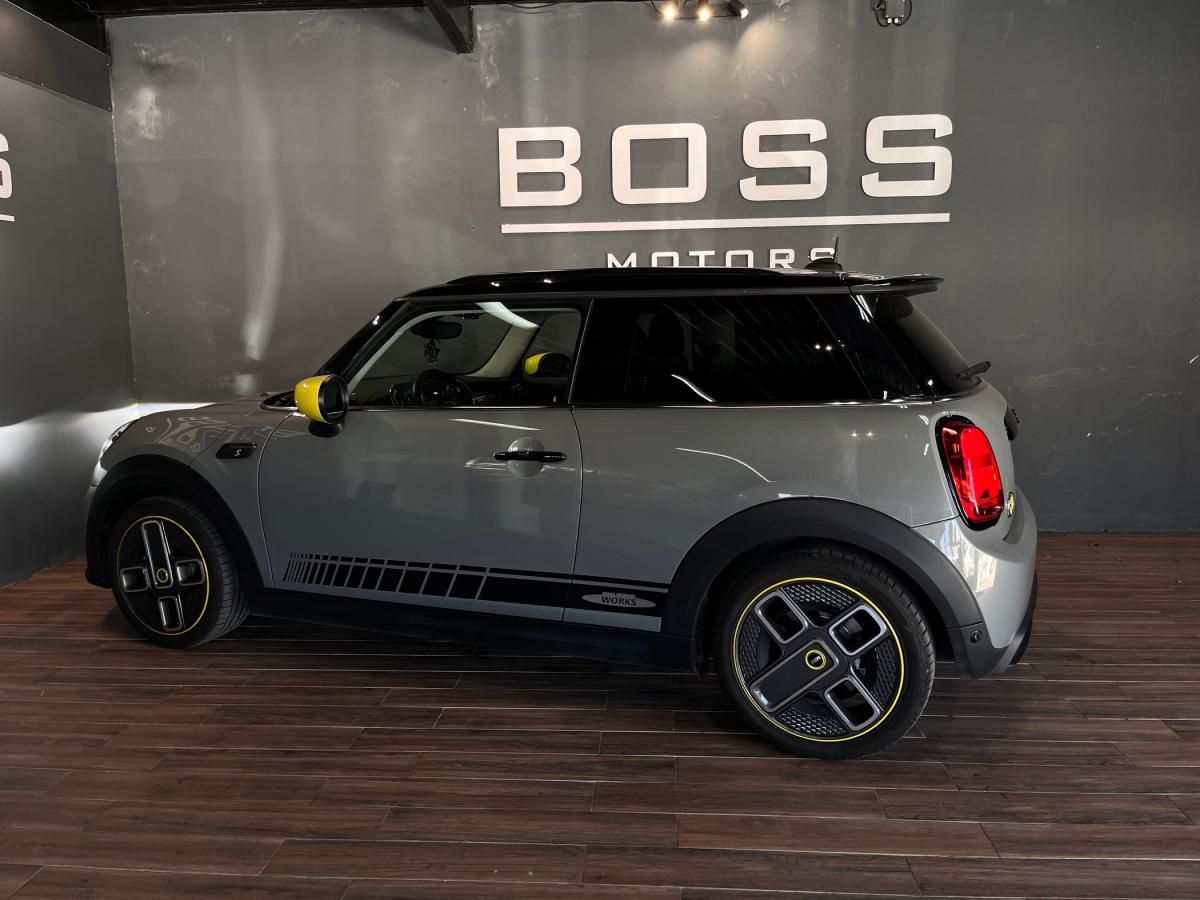 mini-cooper-2022-eletrico-500cc