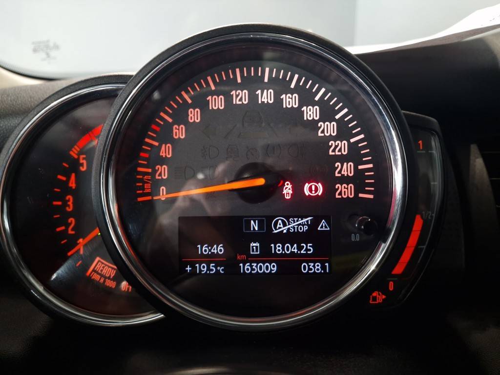 mini-cooper-2017-diesel-1496cc