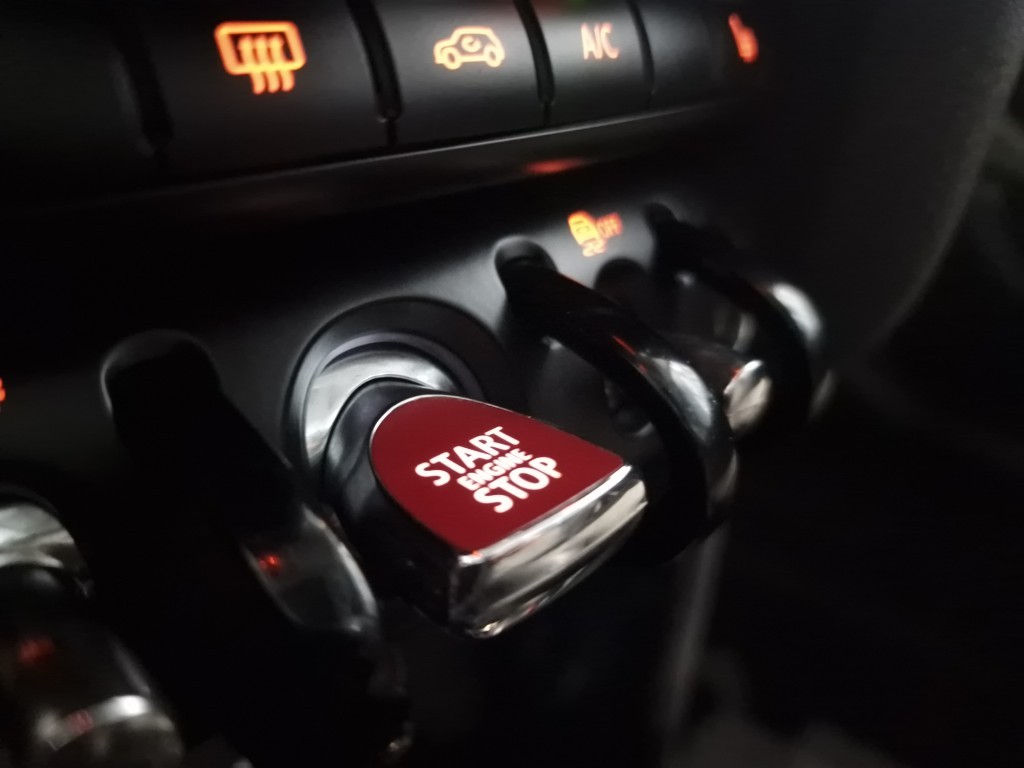 mini-cooper-2017-diesel-1496cc