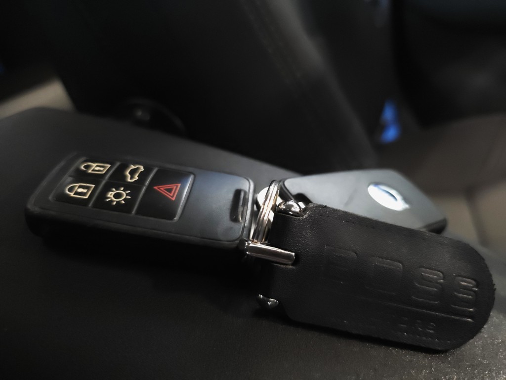 volvo-v40-2013-diesel-1560cc
