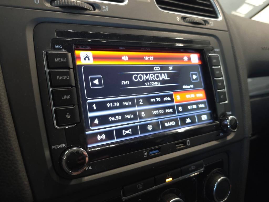 volkswagen-golf-2011-diesel-1598cc