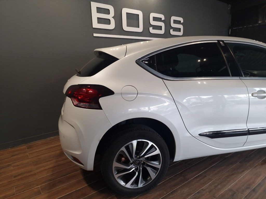 citroen-ds4-2014-diesel-1560cc