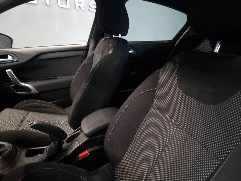 citroen-ds4-2014-diesel-1560cc
