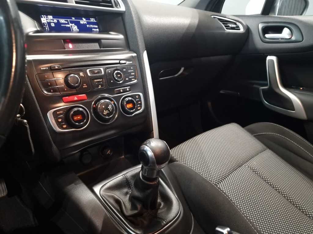 citroen-ds4-2014-diesel-1560cc