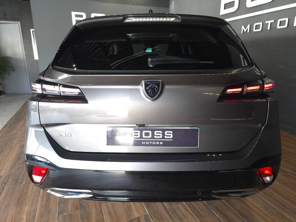 peugeot-308-sw-2022-diesel-1499cc