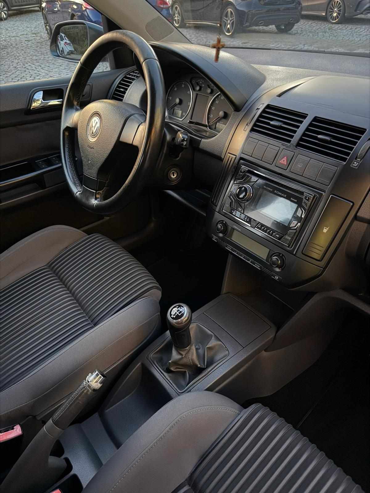 volkswagen-polo-2007-diesel-1422cc