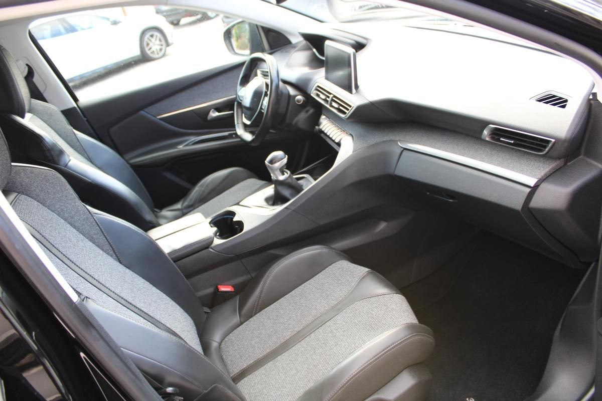 peugeot-3008-2017-diesel-1560cc