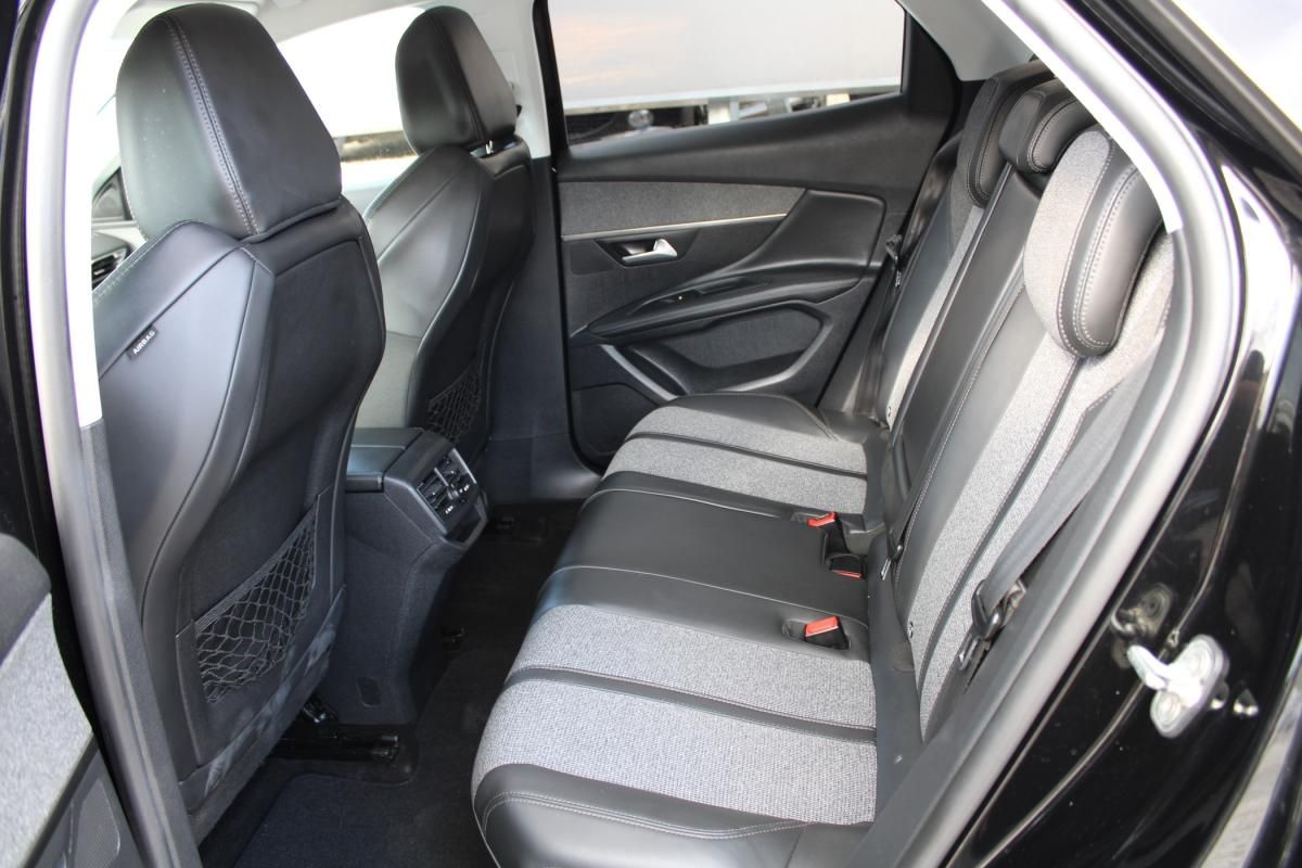 peugeot-3008-2017-diesel-1560cc