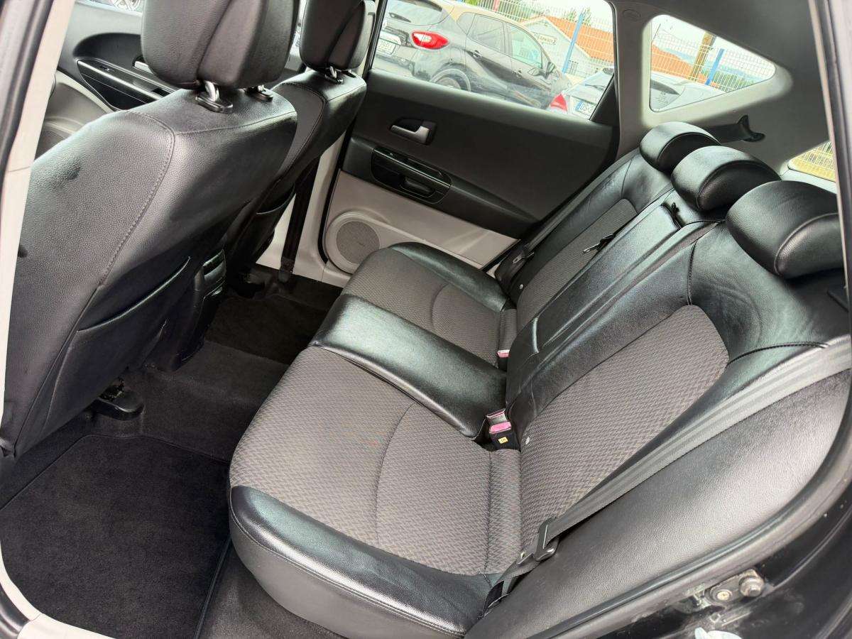 kia-ceed-sw-2008-diesel-1582cc