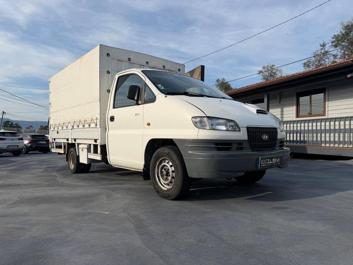 hyundai-h-1-2002-diesel-2497cc