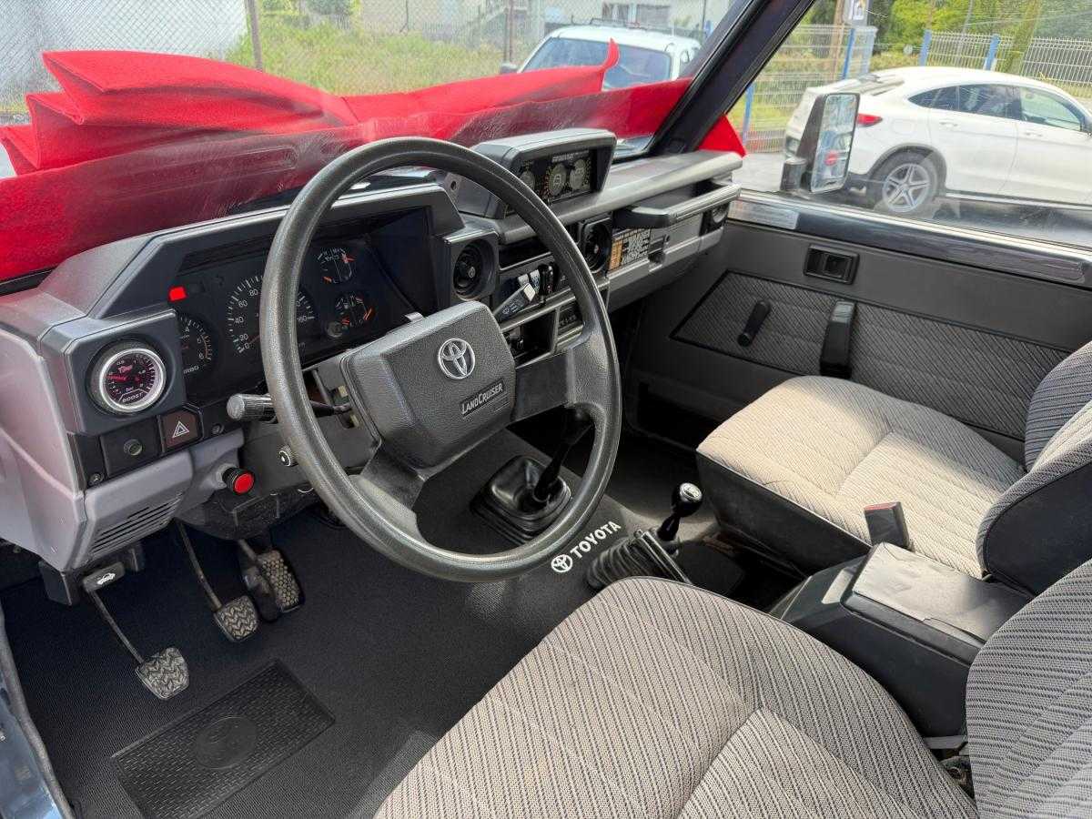 toyota-land-cruiser-1987-diesel-4100cc