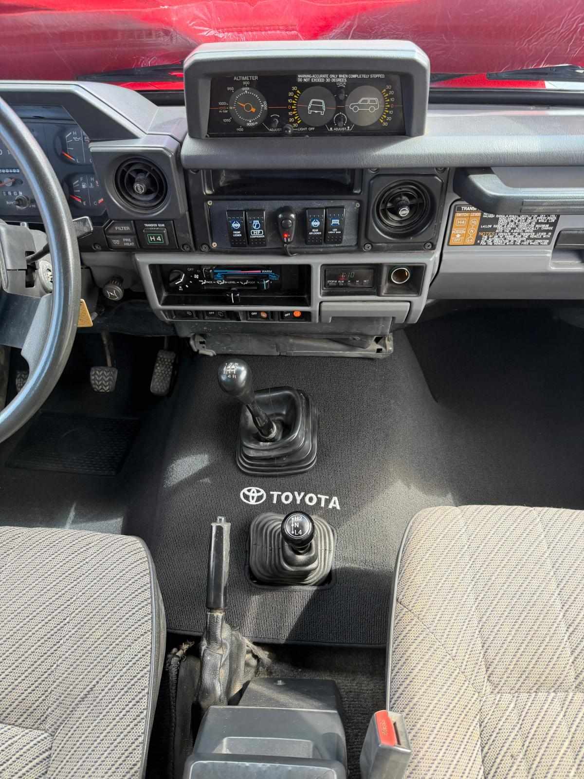 toyota-land-cruiser-1987-diesel-4100cc