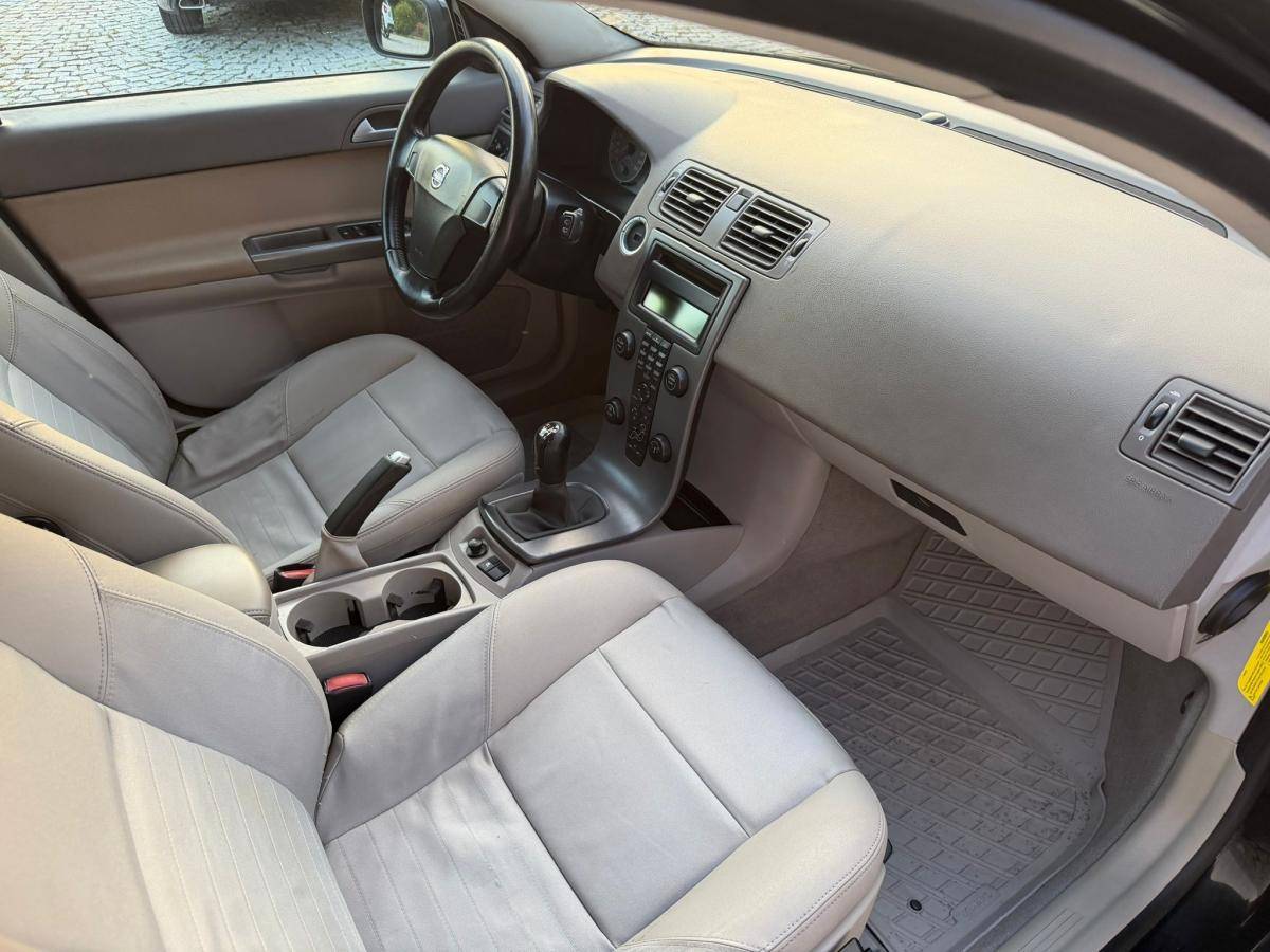 volvo-v50-2004-diesel-1997cc