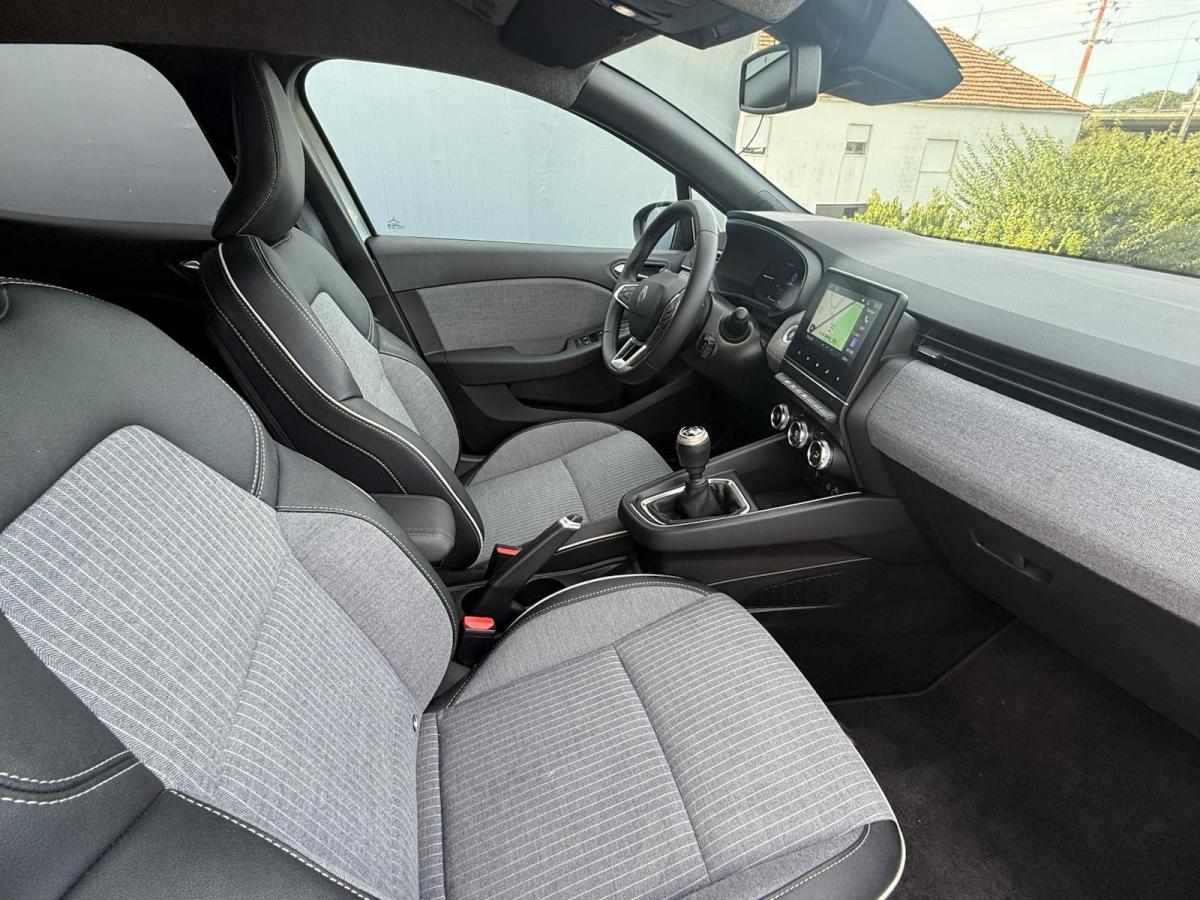 renault-clio-1-0-tce-2025-gasolina-999cc