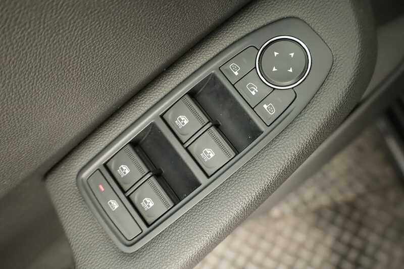 renault-clio-1-0tce-2025-gasolina-999cc
