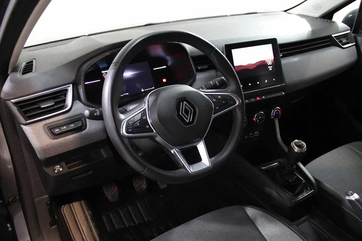 renault-clio-1-0tce-2025-gasolina-999cc