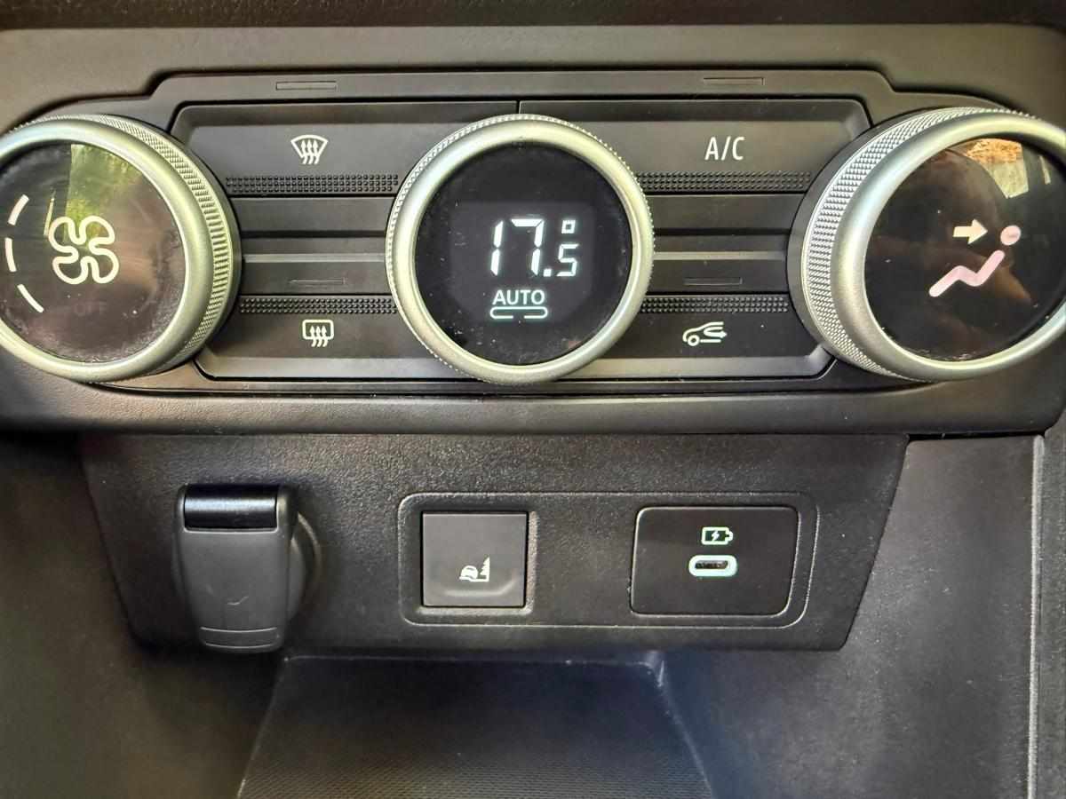 dacia-sandero-1-0-tce-2025-gasolina-999cc
