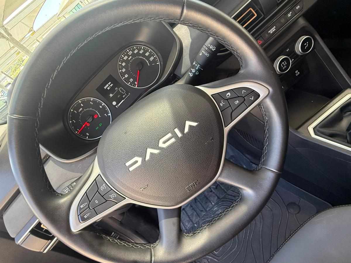 dacia-sandero-1-0-tce-2025-gasolina-999cc