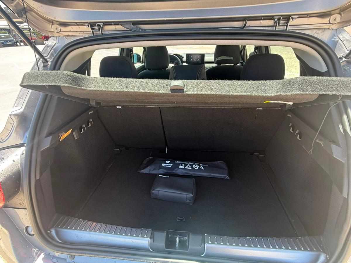 dacia-sandero-1-0-tce-2025-gasolina-999cc