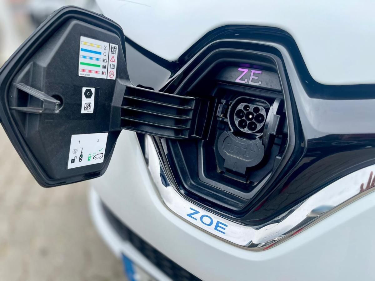 renault-zoe-2021-eletrico-500cc