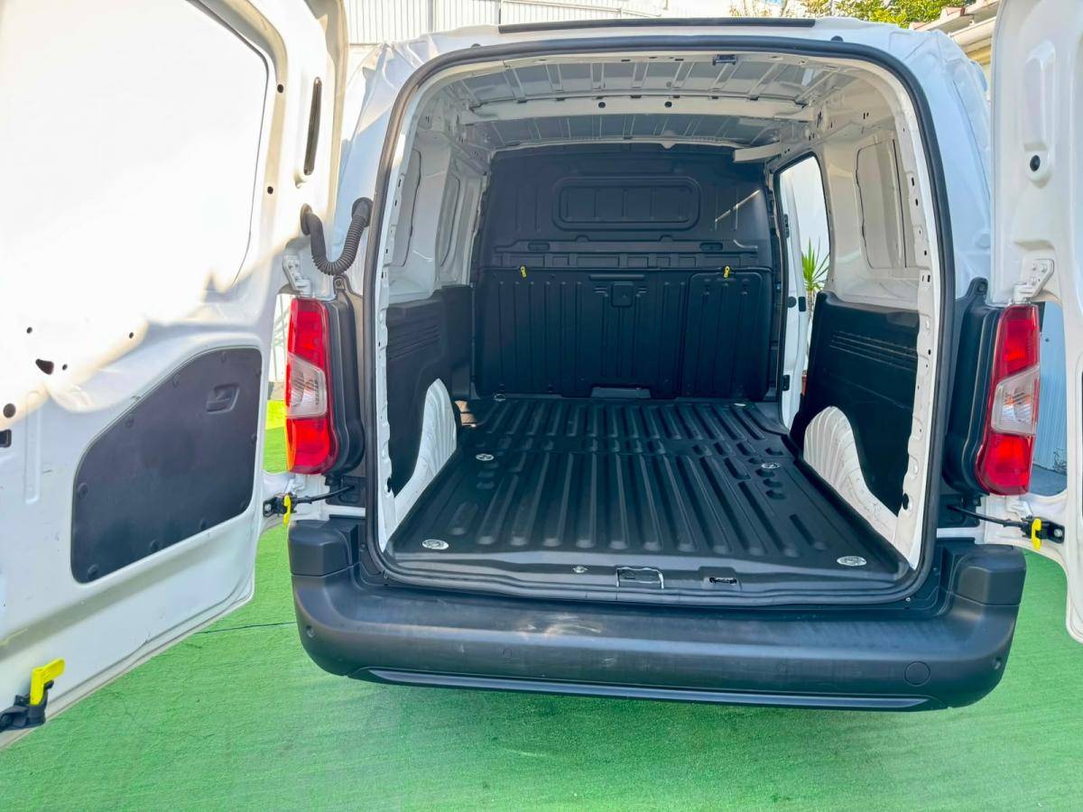 opel-combo-2022-diesel-1499cc