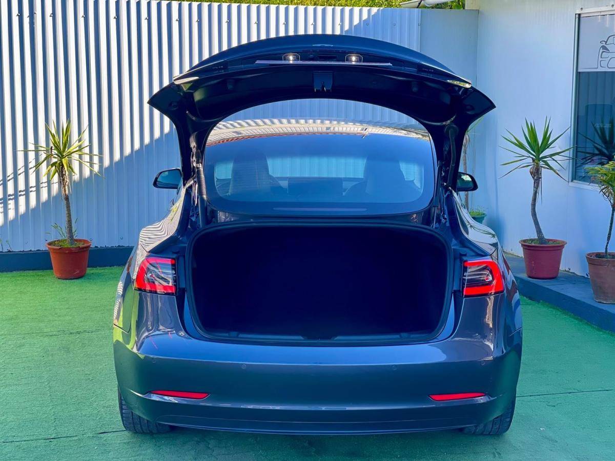 tesla-model-3-2021-eletrico-500cc