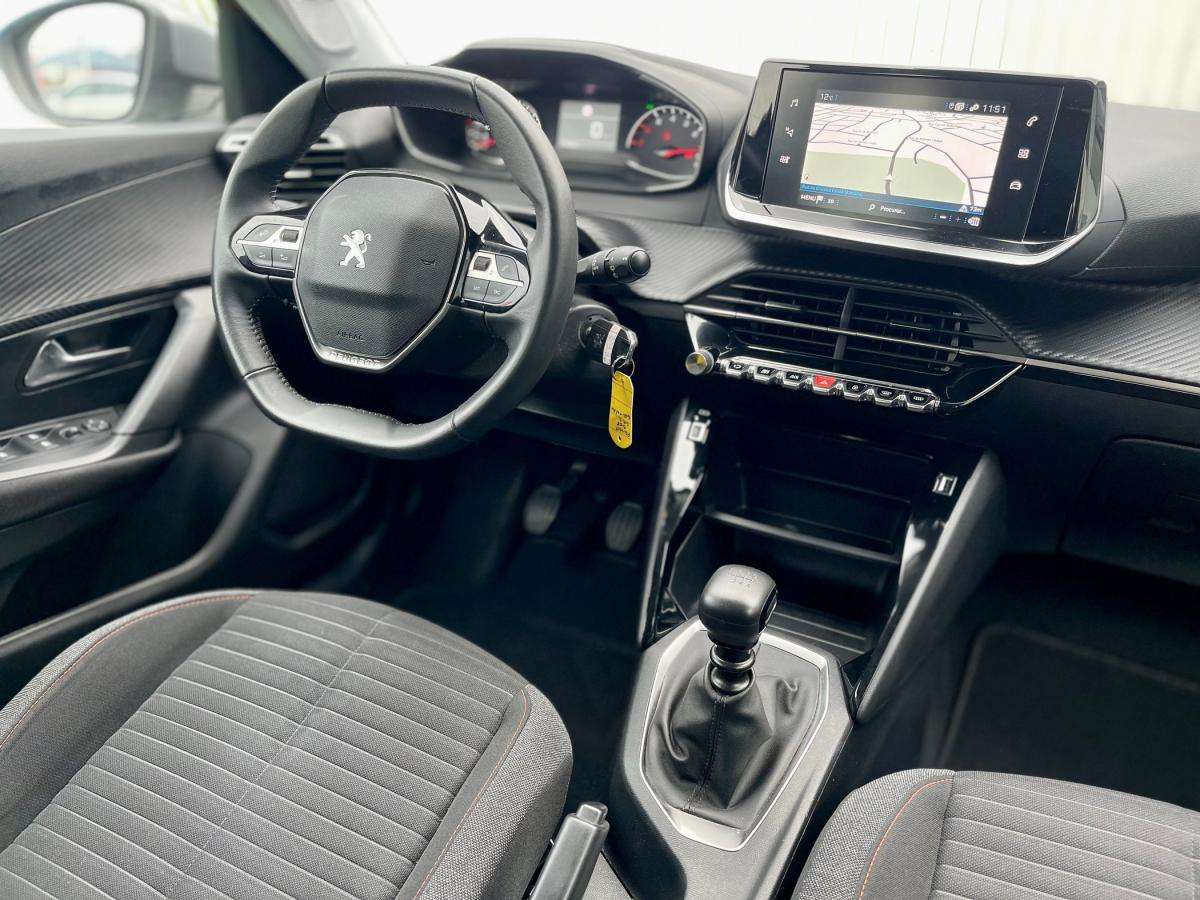 peugeot-2008-2021-diesel-1499cc