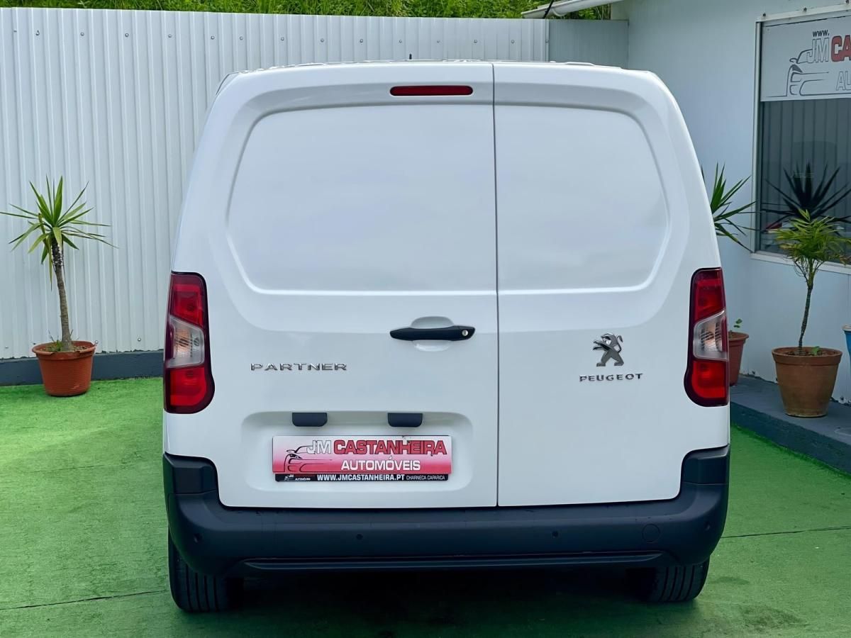 peugeot-partner-2023-diesel-1499cc