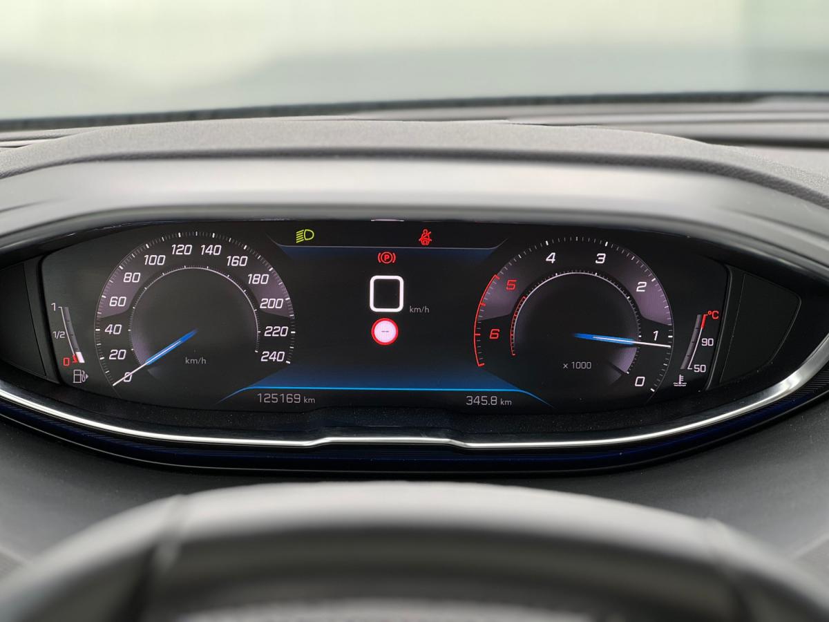 peugeot-3008-2021-diesel-1499cc