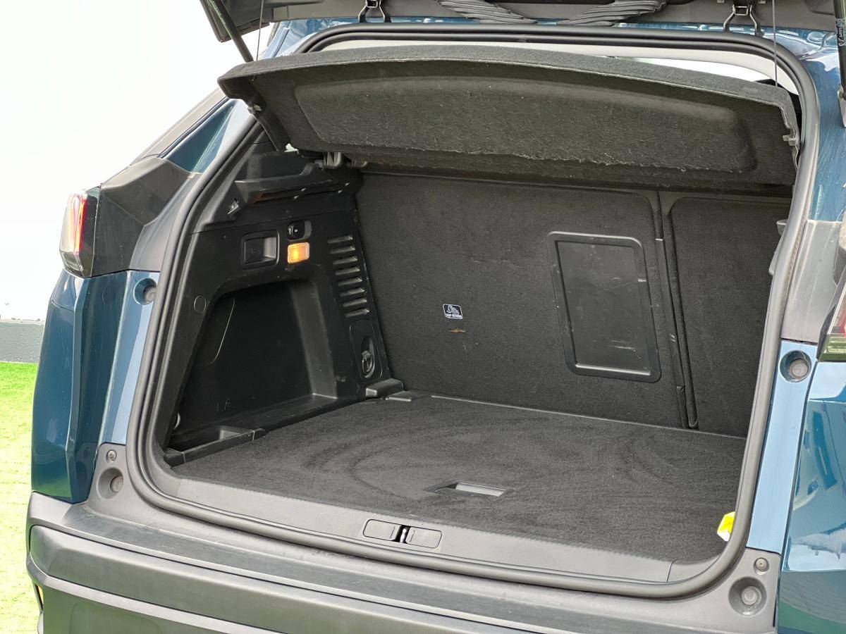 peugeot-3008-2021-diesel-1499cc