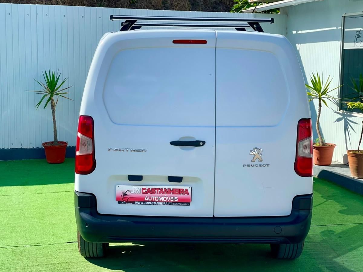 peugeot-partner-2023-diesel-1499cc