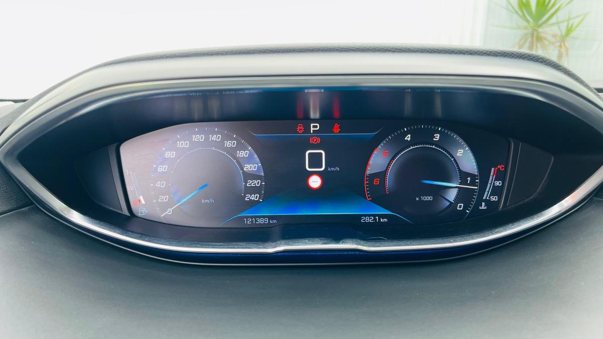 peugeot-3008-2020-diesel-1499cc